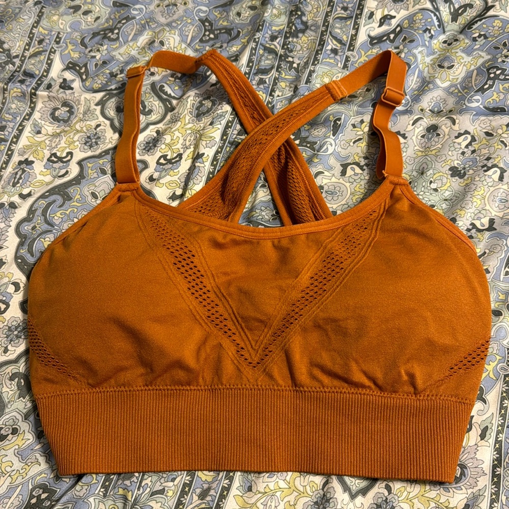 All in motion Womens Large sports bra - Picture 1 of 4